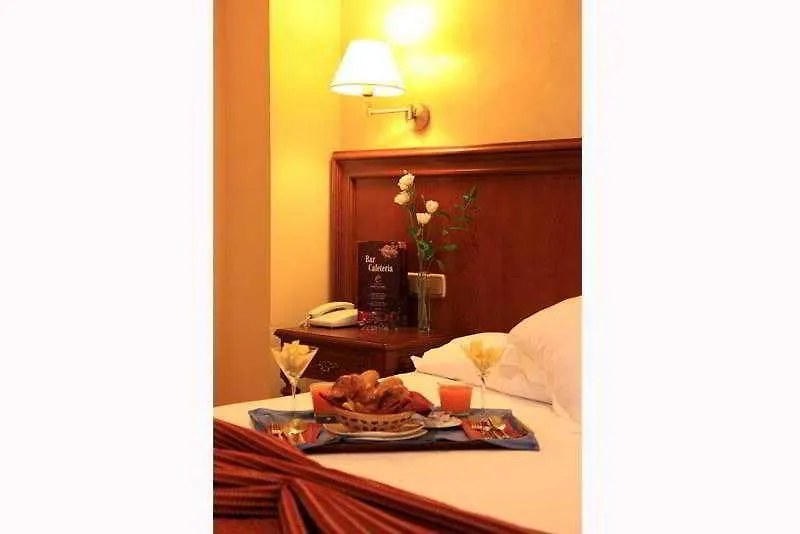 Hotel Cervantes Sevilla 4*,